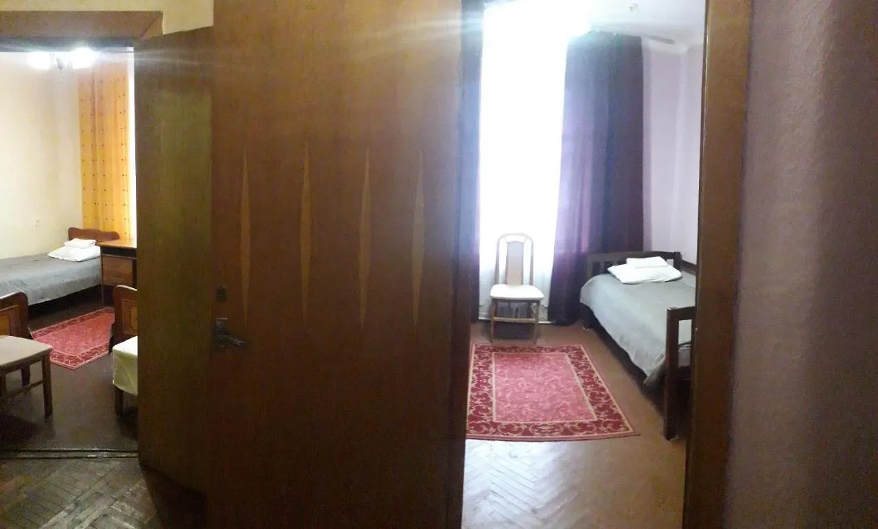 Kolos Hotel Obolon Kyiv 0*,